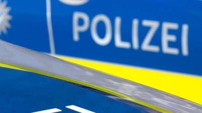 Der Mann muss sich jetzt wegen eines verbotenen Kraftfahrzeugrennens vor Gericht verantworten. (Symbolbild) (Foto: Sven Hoppe/dpa)