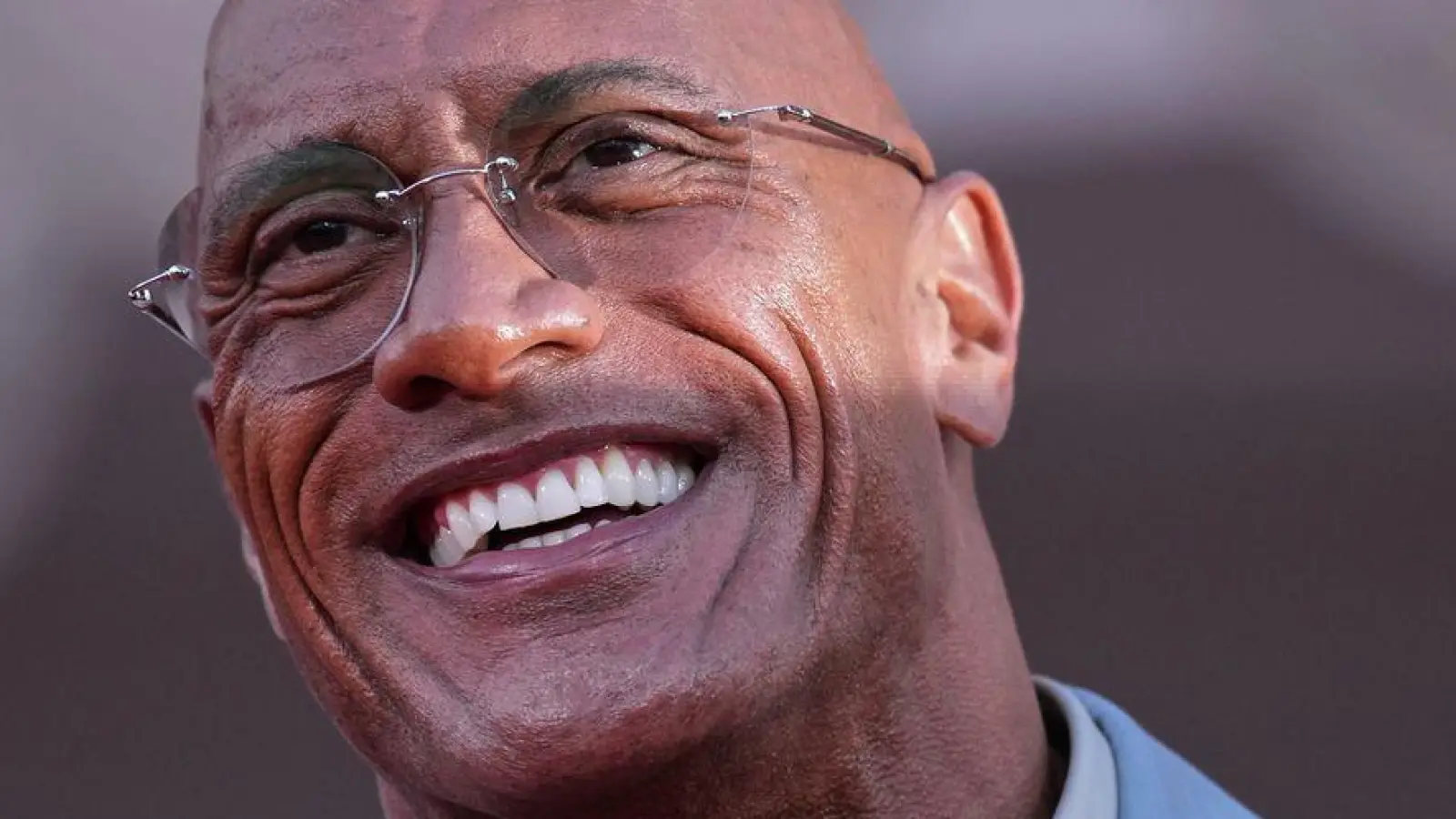 Dwayne Johnson spielt in den „Jumanji“-Neuauflagen eine Videospielfigur. (Archivbild) (Foto: Alessandra Tarantino/Invision/AP/dpa)