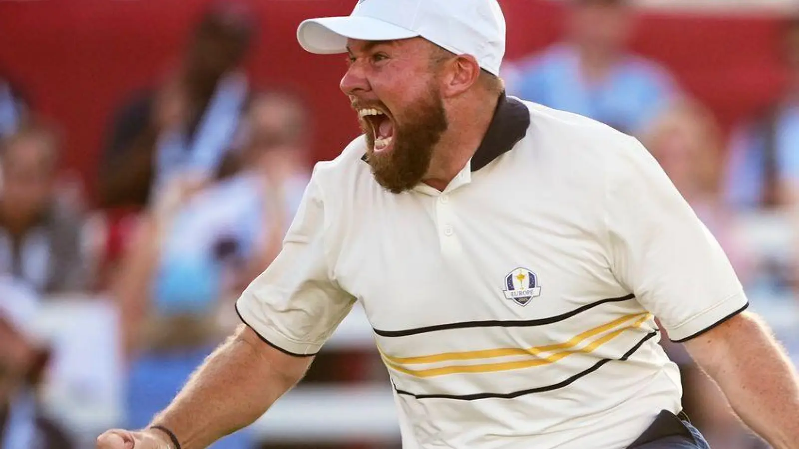 Der Satz nach dem entscheidenden Putt: Shane Lowry jubelt über die Titelverteidigung im Ryder Cup. (Foto: Matt Slocum/AP/dpa)