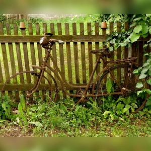 Fahrrad abgestellt - Das Wochenende ist vorbei (Foto: Erich Kraus)