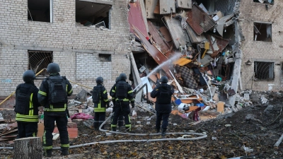 Die Stadt Saporischschja ist immer wieder Ziel russischer Angriffe mit Drohnen und Raketen. (Foto: Kateryna Klochko/AP/dpa)