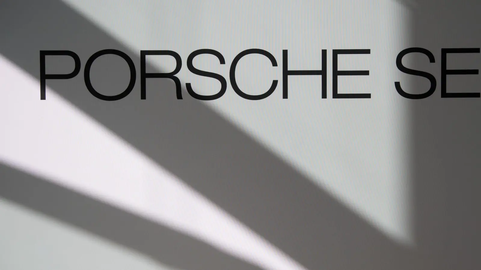 Porsche SE mit hohem Verlust. (Archivbild) (Foto: Marijan Murat/dpa)