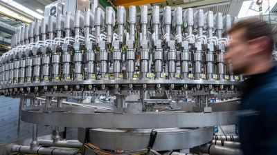 Die Stimmung in der bayerischen Wirtschaft ist schlecht. (Archivbild) (Foto: Armin Weigel/dpa)