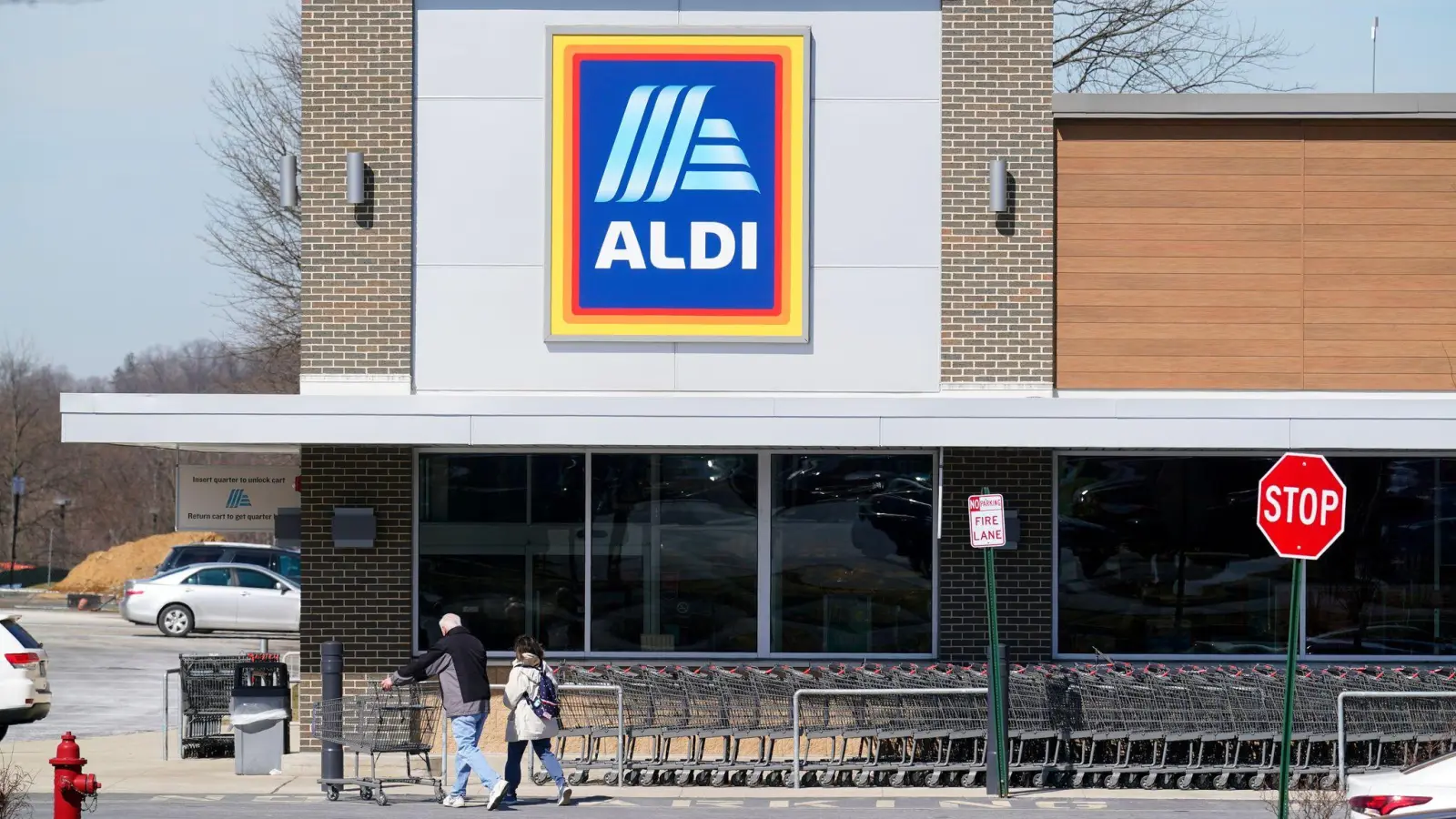 Aldi hat in keinem Land auf der Welt so viele Filialen wie in den USA. (Foto: Matt Rourke/AP/dpa)