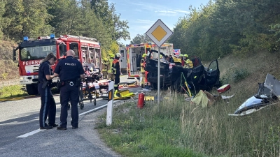 Ein schwerer Unfall ereignete sich am Montagvormittag zwischen Mailheim und Markt Erlbach auf Höhe der Einfahrt nach Wilhelmsgreuth. (Foto: NEWS5 / Kevin Weddig)