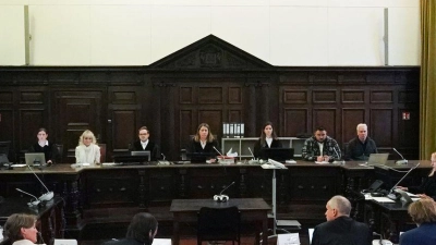 Das Verfahren dreier Angeklagter im Block-Prozess wird nicht abgetrennt. (Archiv) (Foto: Marcus Brandt/dpa Pool/dpa)