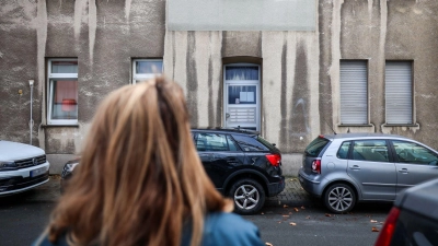 Von dem Einsatz, bei dem ein gehörloses zwölfjähriges Mädchen von dem Schuss aus einer Dienstwaffe lebensgefährlich verletzt wurde, gibt es keine Bodycam-Aufnahmen. (Archivfoto) (Foto: Christoph Reichwein/dpa)