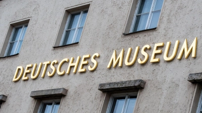 Das Deutsche Museum auf der Museumsinsel feiert 100. Geburtstag. (Archivbild) (Foto: Peter Kneffel/dpa)