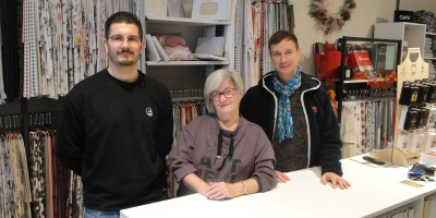 Sie sind alarmiert (von links): Simon Horand (Nähzentrum Horand), Edith Thiemer (Stilvoll) und Michael Sommer (Bürohaus Sommer). (Foto: Winfried Vennemann)
