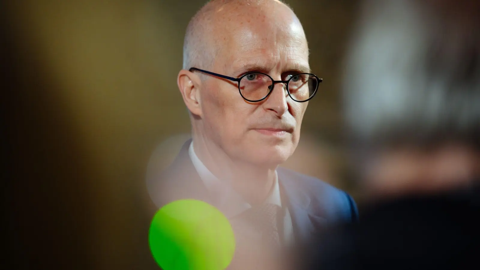 Musste das Olympia-Scheitern eingestehen: Hamburgs Erster Bürgermeister Peter Tschentscher.   (Foto: Gregor Fischer/dpa)