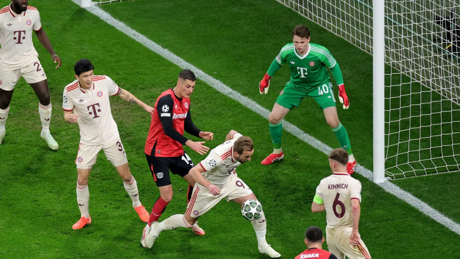 Schick ist als Backup für Kane im Gespräch. (Foto: Rolf Vennenbernd/dpa)