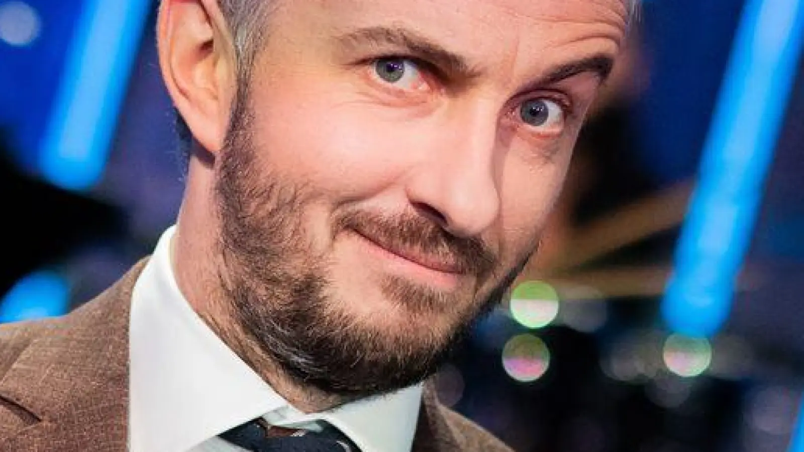 Nach mehr als sechs Jahren hört der Satiriker Jan Böhmermann zum Jahresende mit seiner Show „ZDF Magazin Royale“ auf. (Archivbild) (Foto: Rolf Vennenbernd/dpa)