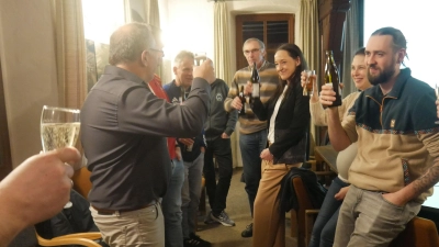 Bürgermeister Luther begrüßte die Neubürgerinnen und Neubürger gemeinsam mit den Gemeinderäten und Vereinsvertretern, in einer kleinen, aber persönlichen Runde, im Rathaus. (Foto: Martina Hinkelmann)
