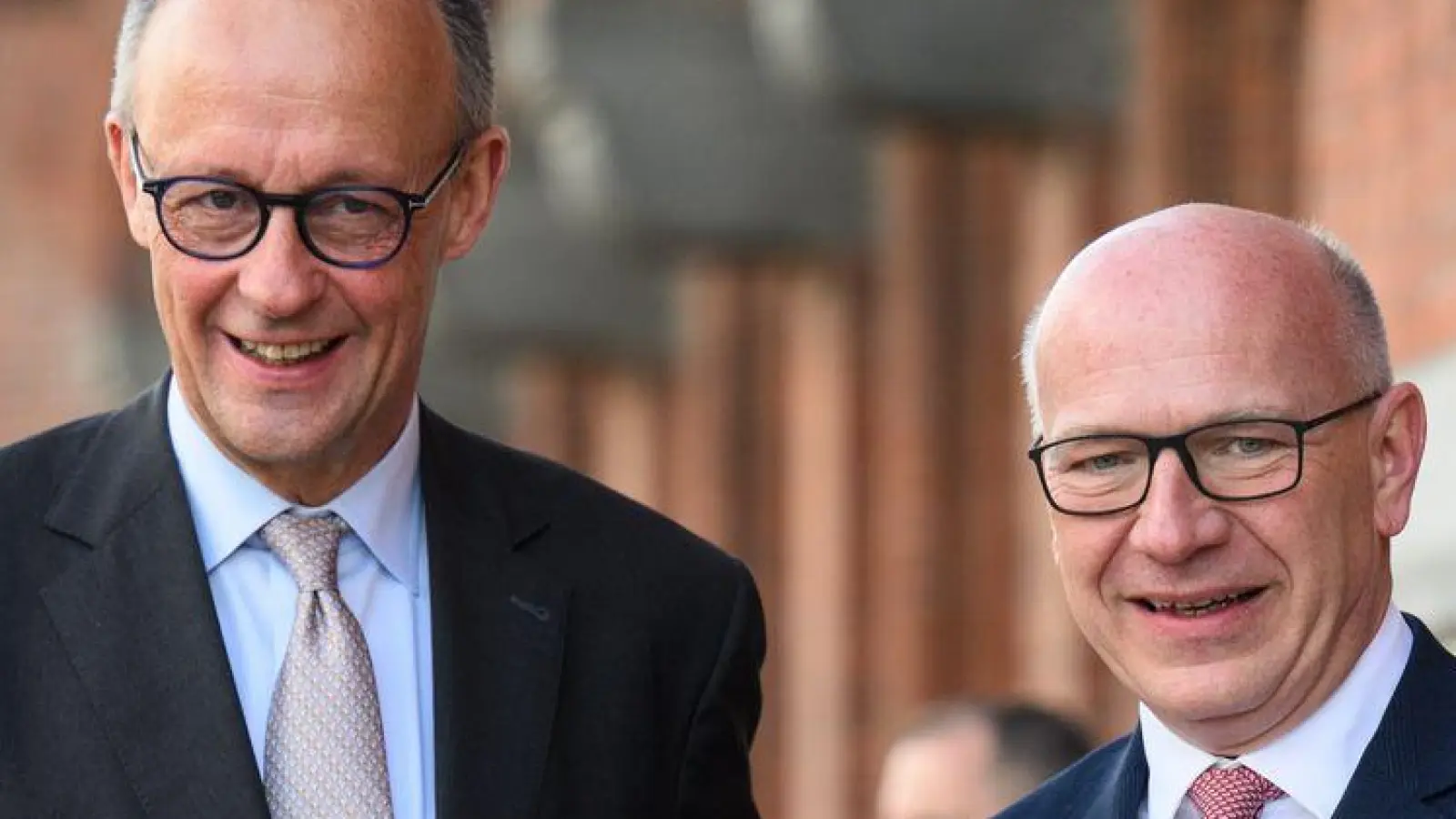 Im März hatte es noch geheißen, Berlins Bürgermeister Wegner habe am ersten Tag des Stromausfalls auch mit Kanzler Merz gesprochen. (Archivbild) (Foto: Bernd von Jutrczenka/dpa)