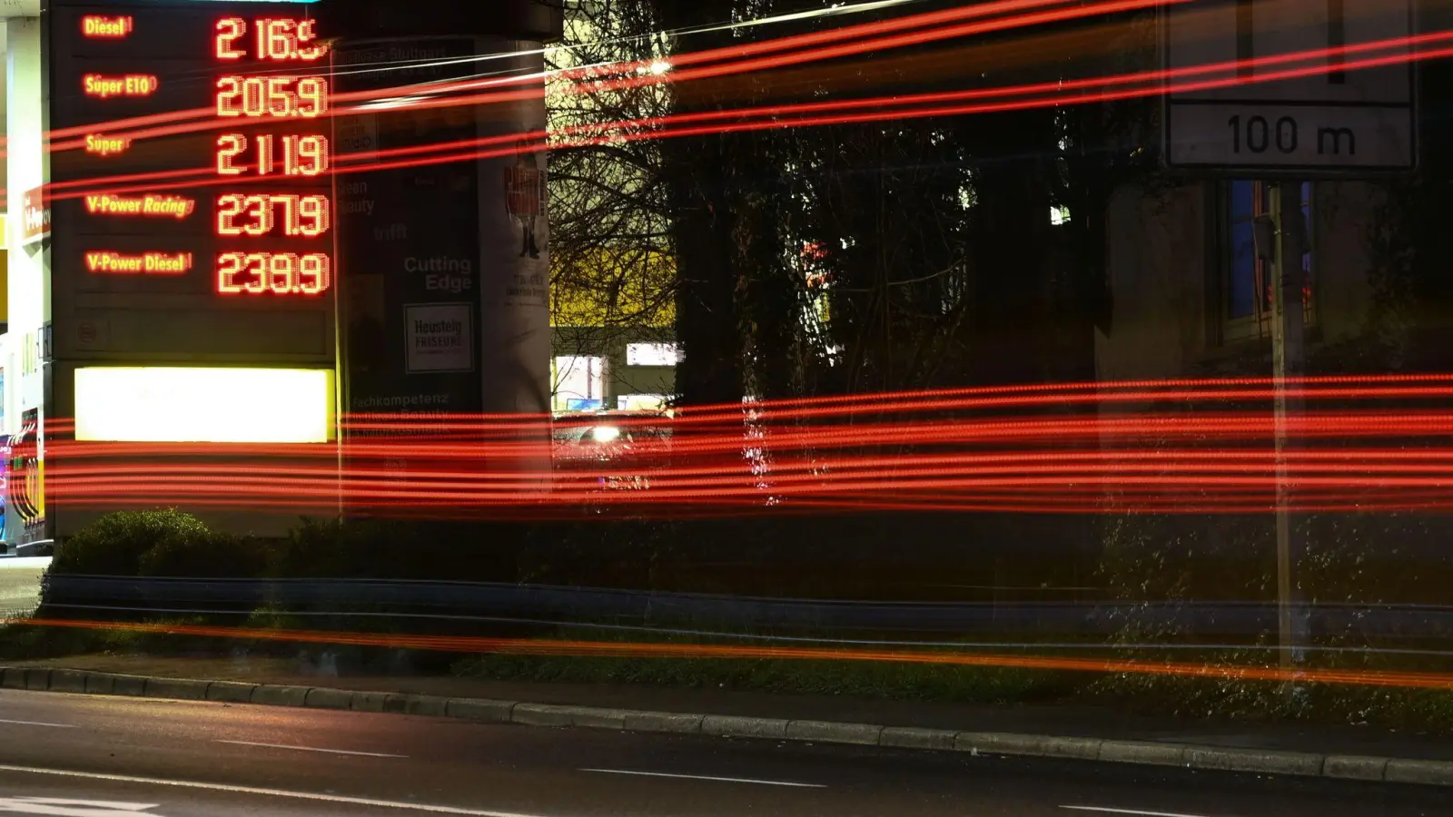 Der Anstieg der Spritpreise geht weiter.  (Foto: Katharina Kausche/dpa)