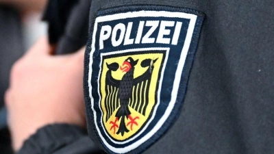 Laut Bundespolizei erlitt das Mädchen nur Prellungen. (Symbolbild) (Foto: Sven Hoppe/dpa)