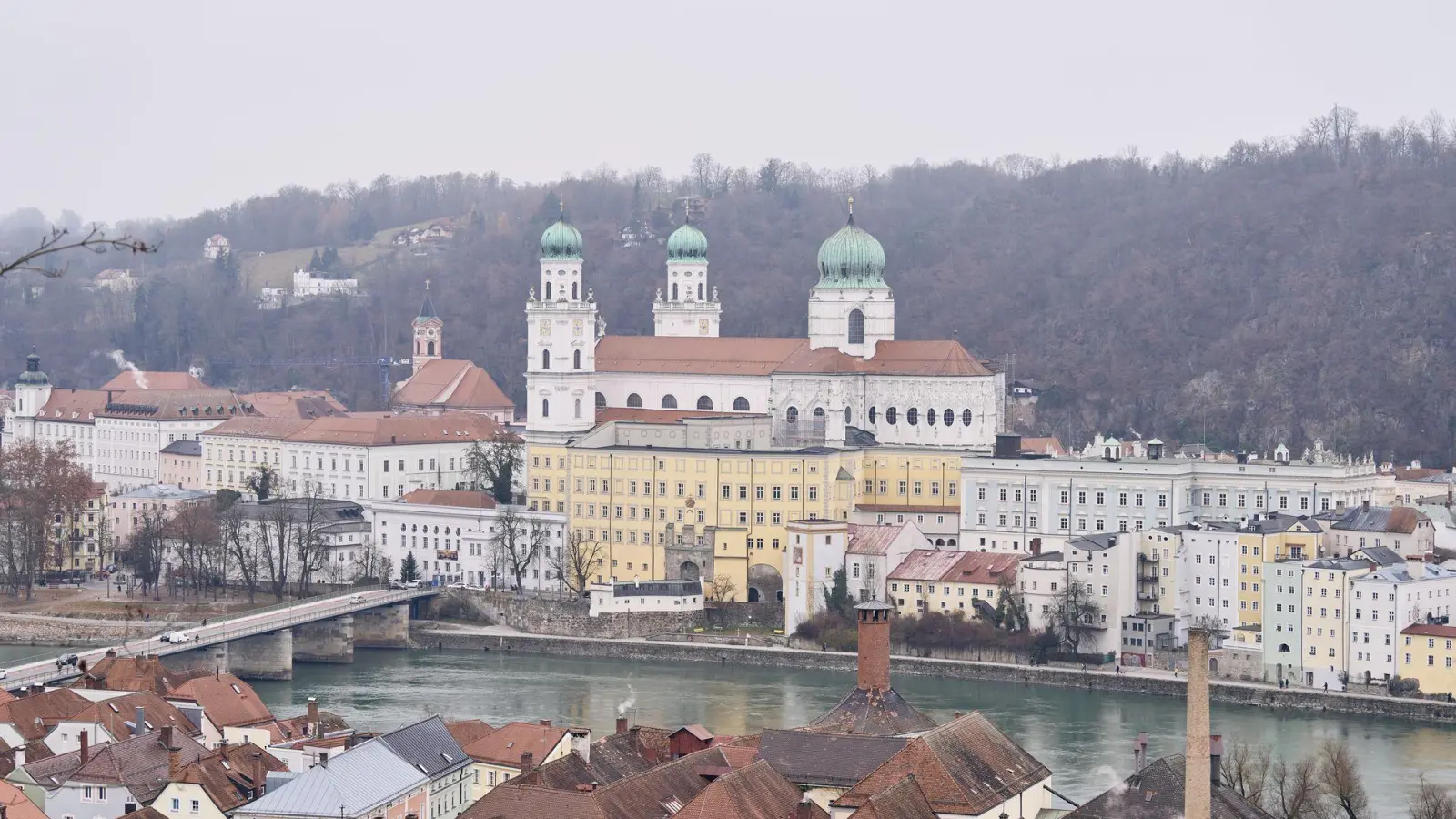 In Passau ist die Missbrauchsstudie vorgestellt worden. (Symbolbild) (Foto: Tobias C. Köhler/dpa)