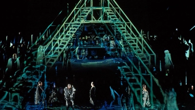 Mit der „Götterdämmerung“ endete die von KI inszenierte Tetralogie „Der Ring des Nibelungen“.  (Foto: Enrico Nawrath/Bayreuther Festspiele/dpa)