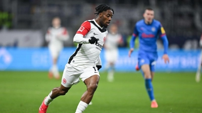 Elye Wahi verlässt Eintracht Frankfurt Richtung Nizza. (Archivbild) (Foto: Arne Dedert/dpa)