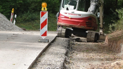 In Wassertrüdingen haben Unbekannte einen Bagger geklaut. Das Fahrzeug auf dem Foto hat nichts mit dem Fall zu tun. (Symbolbild: Winfried Vennemann)