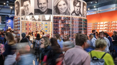 Die Besucherzahlen der Leipziger Buchmesse sind nach drei Jahren Zwangspause fast wieder auf dem Niveau wie vor Corona. (Foto: Jan Woitas/dpa)