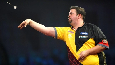 Gabriel Clemens musste sich Peter Wright mit 5:6 geschlagen geben. (Foto: Zac Goodwin/PA Wire/dpa/Archivbild)