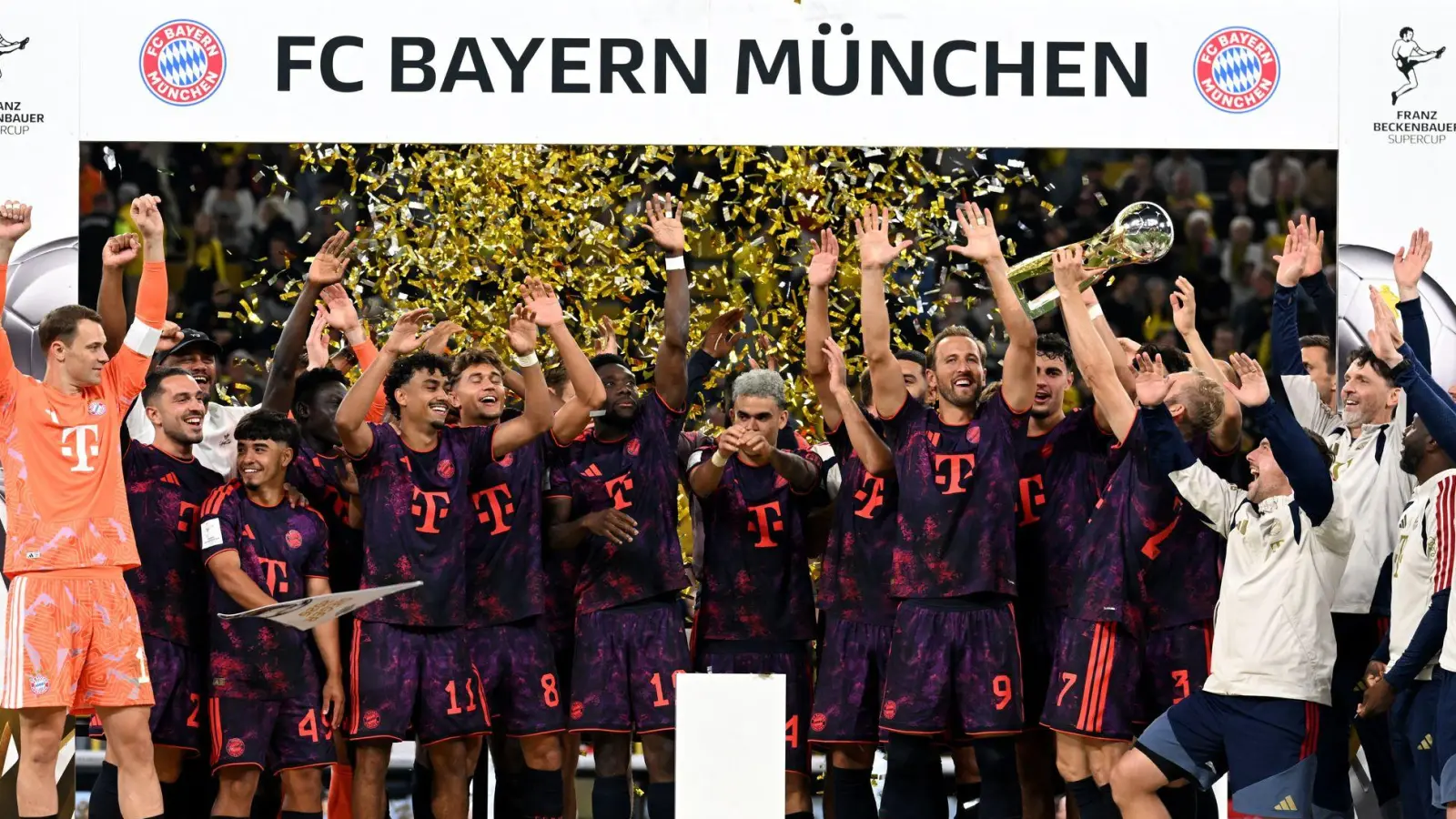 Der FC Bayern München sicherte sich mit dem Franz-Beckenbauer-Supercup den ersten Titel der Saison. (Foto: Federico Gambarini/dpa)