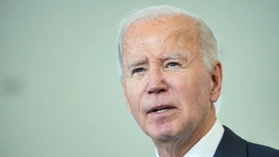Biden und seine Familie beraten sich nach Angaben seines Büros derzeit mit seinem Ärzteteam über das weitere Vorgehen.  (Foto: Michael Kappeler/dpa)