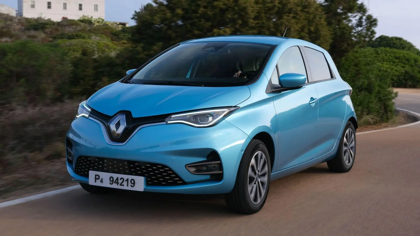 Gut mit dem Strom schwimmen? Wie schlägt sich der elektrische Renault Zoe als Gebrauchtwagen? (Foto: Renault/dpa-tmn)
