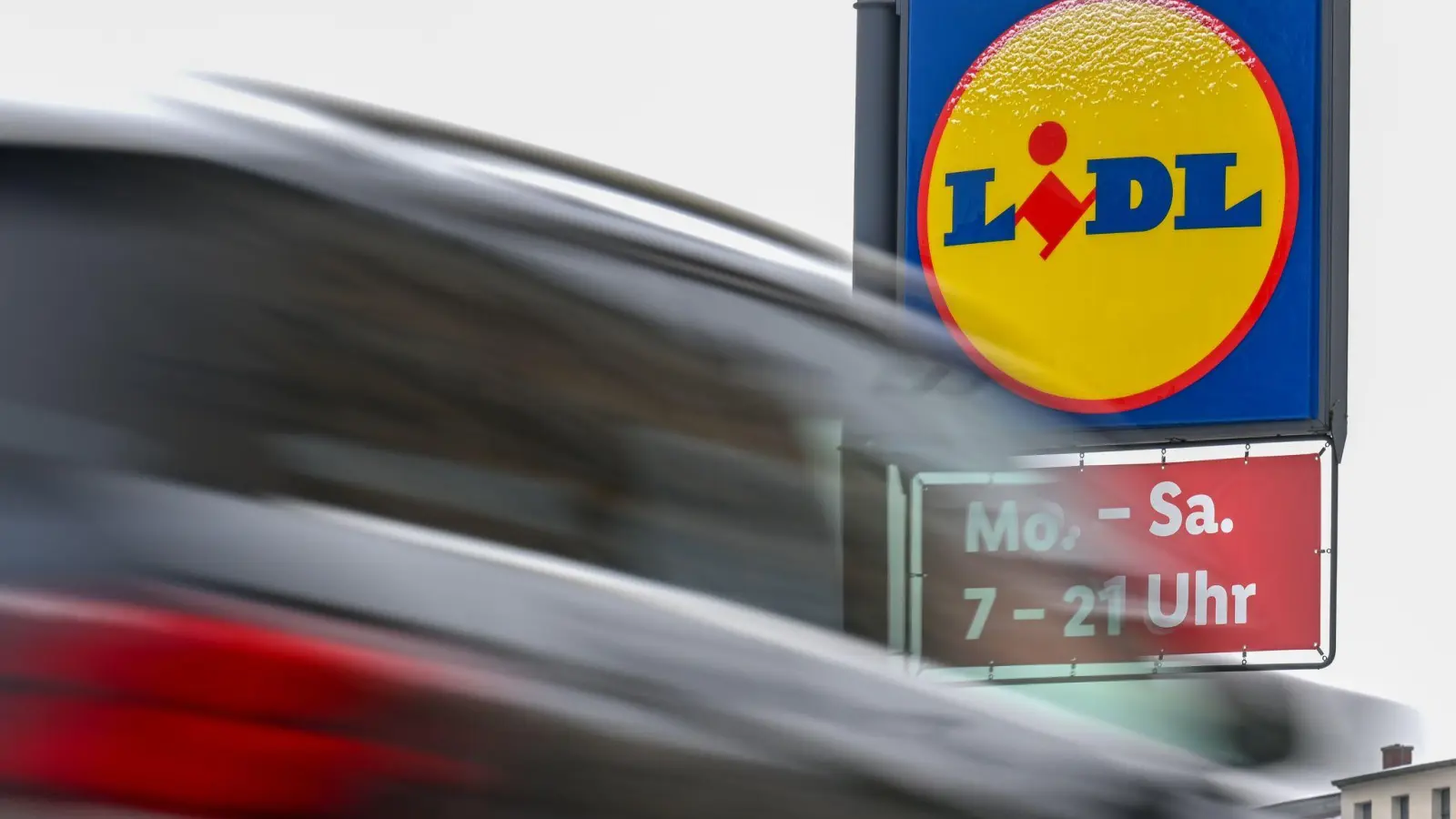 Lidl zählt zu den größten Lebensmittelhändlern in Deutschland. (Foto: Hendrik Schmidt/dpa)