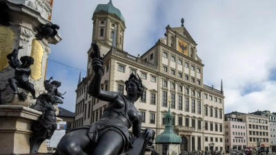 Die schwarz-grüne Koalition in Augsburg hat keine Mehrheit mehr. (Archivbild)  (Foto: Stefan Puchner/dpa)