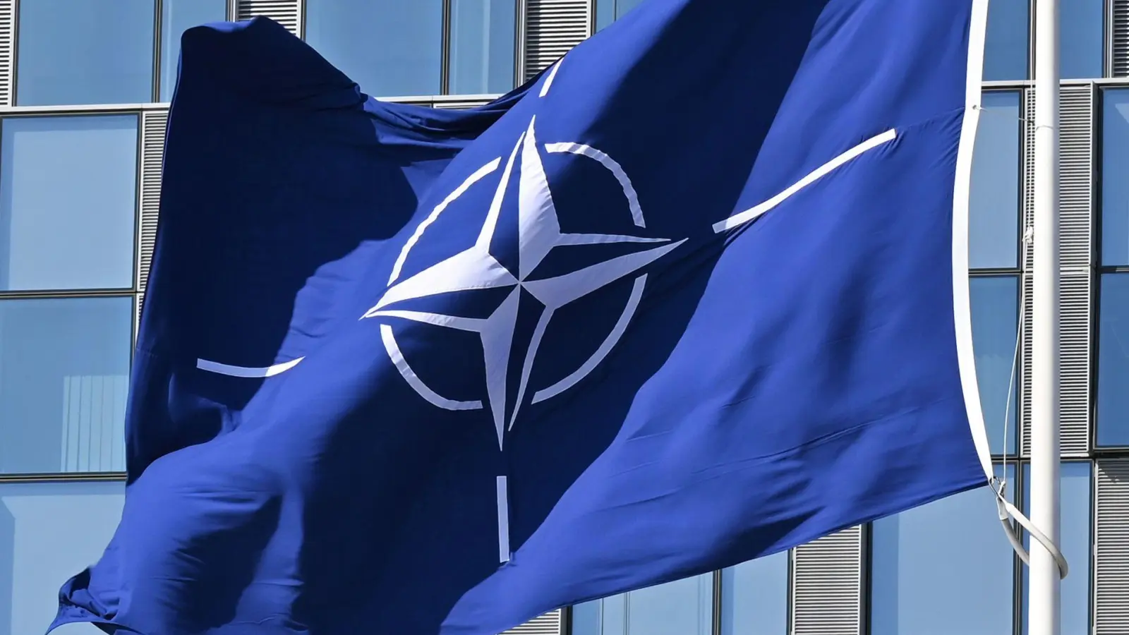 Die Nato geht davon aus, dass der Iran absichtlich eine Rakete auf das Bündnismitglied Türkei abgefeuert hat. (Symbolbild) (Foto: Anna Ross/dpa)