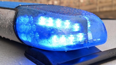 Die Polizei ermittelt in Feuchtwangen aufgrund eines Diebstahls. (Symbolbild: Carsten Rehder/dpa)