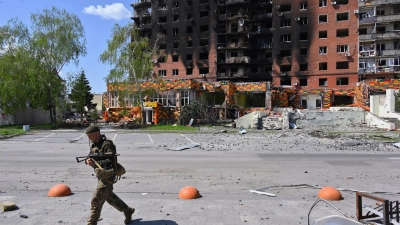 Pokrowsk ist einer der Schwerpunkte russischer Angriffe - findet hier auch die Sommeroffensive Moskaus statt? (Archivbild) (Foto: Michael Shtekel/AP/dpa)
