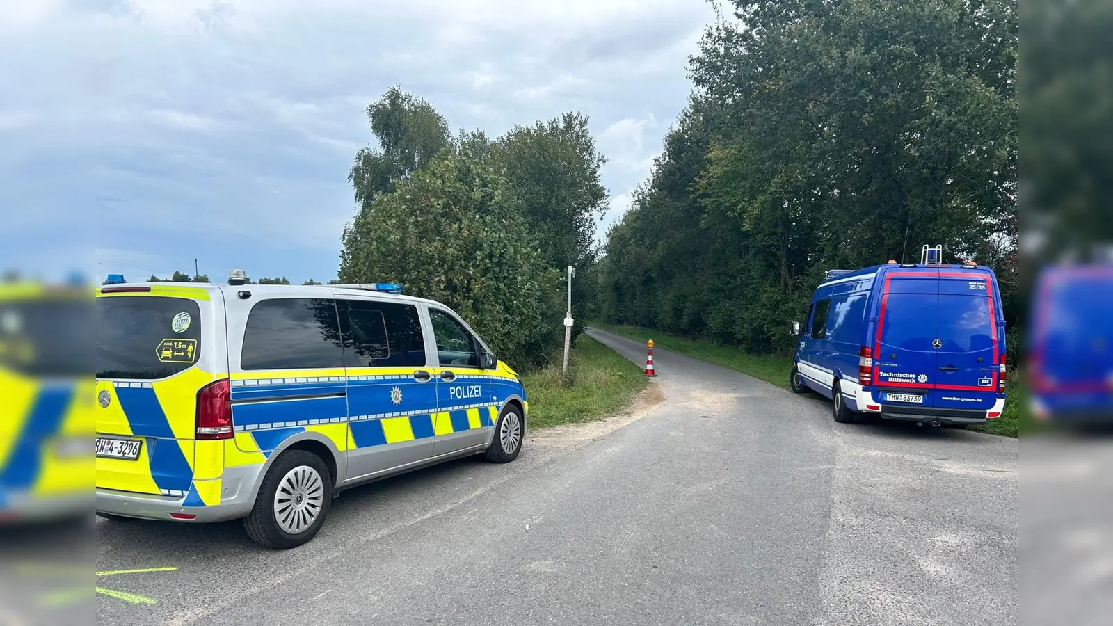 Ein Hund entdeckte am Sonntag zunächst einen Stiefel - dann kamen zwei Leichen zum Vorschein. (Foto: Michel Fritzemeier/TV7News/dpa)