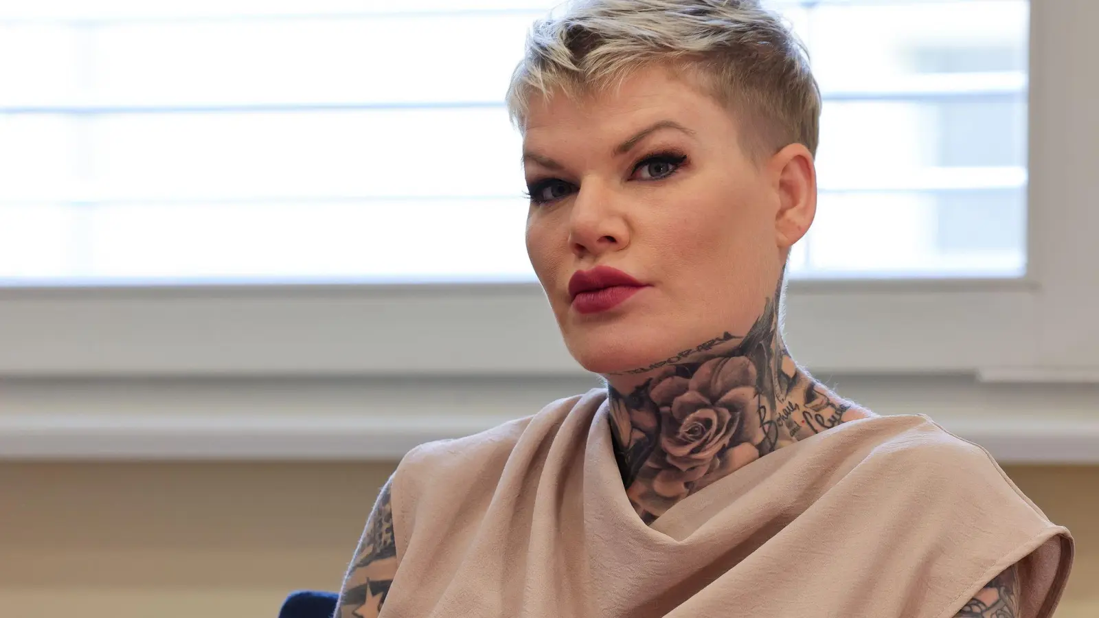 Melanie Müllers Berufungsprozess gegen ein Urteil zum Zeigen des Hitlergrußes beginnt noch vor Weihnachten. (Archivbild) (Foto: Jan Woitas/dpa)