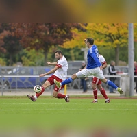Adam Roth (links, im Spiel gegen Windeck/Ebrach) absolvierte als einziger Spieler alle 34 Begegnungen für den TSC Neuendettelsau. (Foto: Martin Rügner)