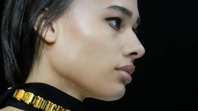 Luxusmodemarken müssen eine EU-Millionenstrafe zahlen. (Symbolbild)  (Foto: Luca Bruno/AP/dpa)