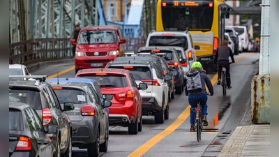 Die FDP fordert eine Verkehrspolitik für das Auto. (Foto: Robert Michael/dpa)