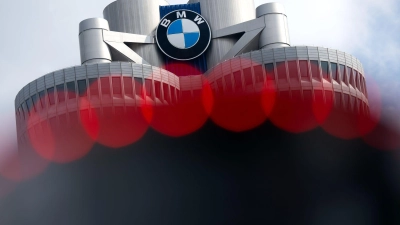 BMW hatte einen Fehlstart ins neue Jahr. (Archivbild) (Foto: Sven Hoppe/dpa)