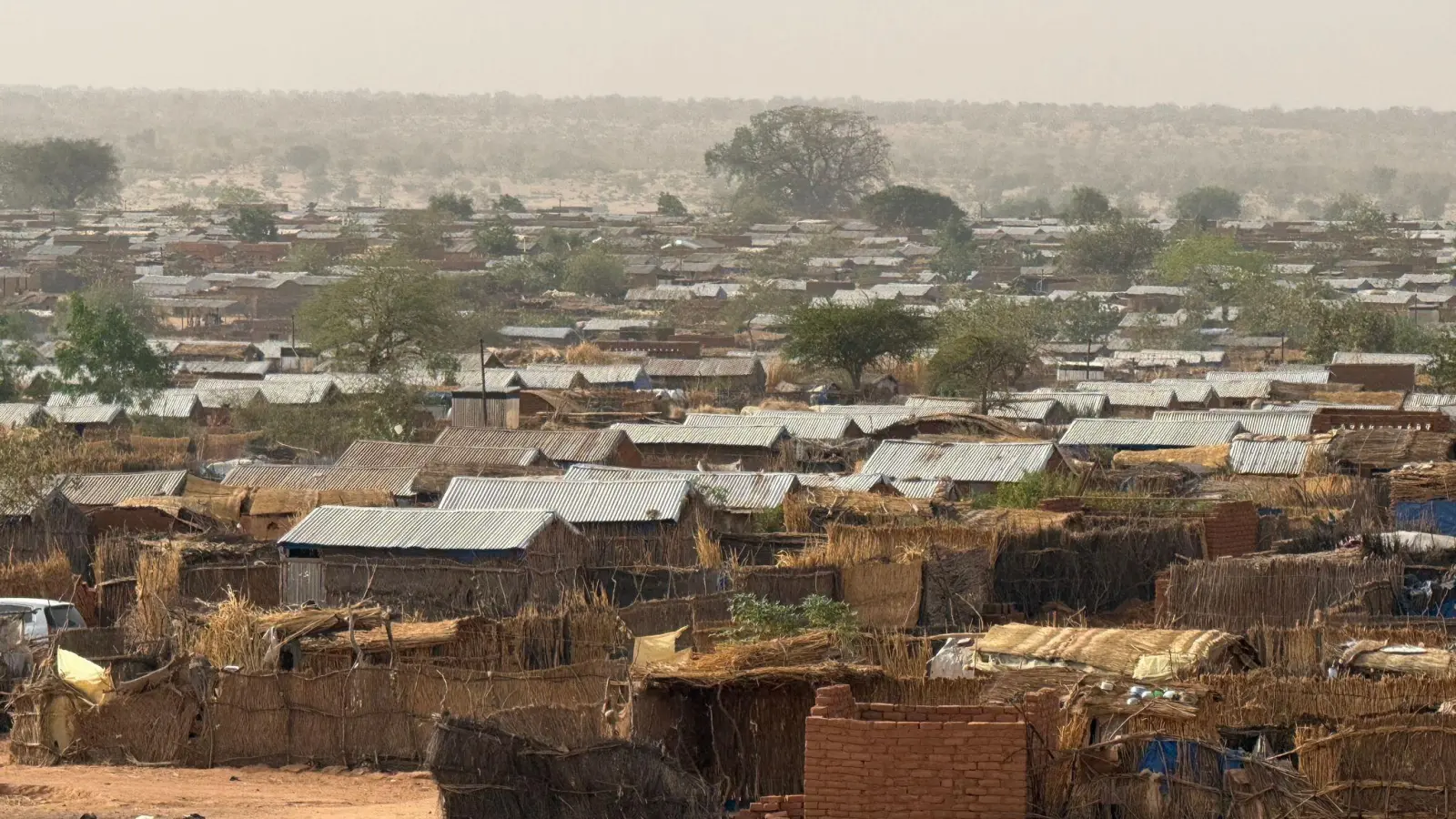 Mehr als 11,6 Millionen Menschen sind wegen des Krieges auf der Flucht. (Archivbild) (Foto: Eva Krafczyk/dpa)