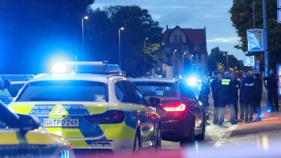 Der angeschossene Polizist ist inzwischen außer Lebensgefahr. (Foto: Stefan Rampfel/dpa)