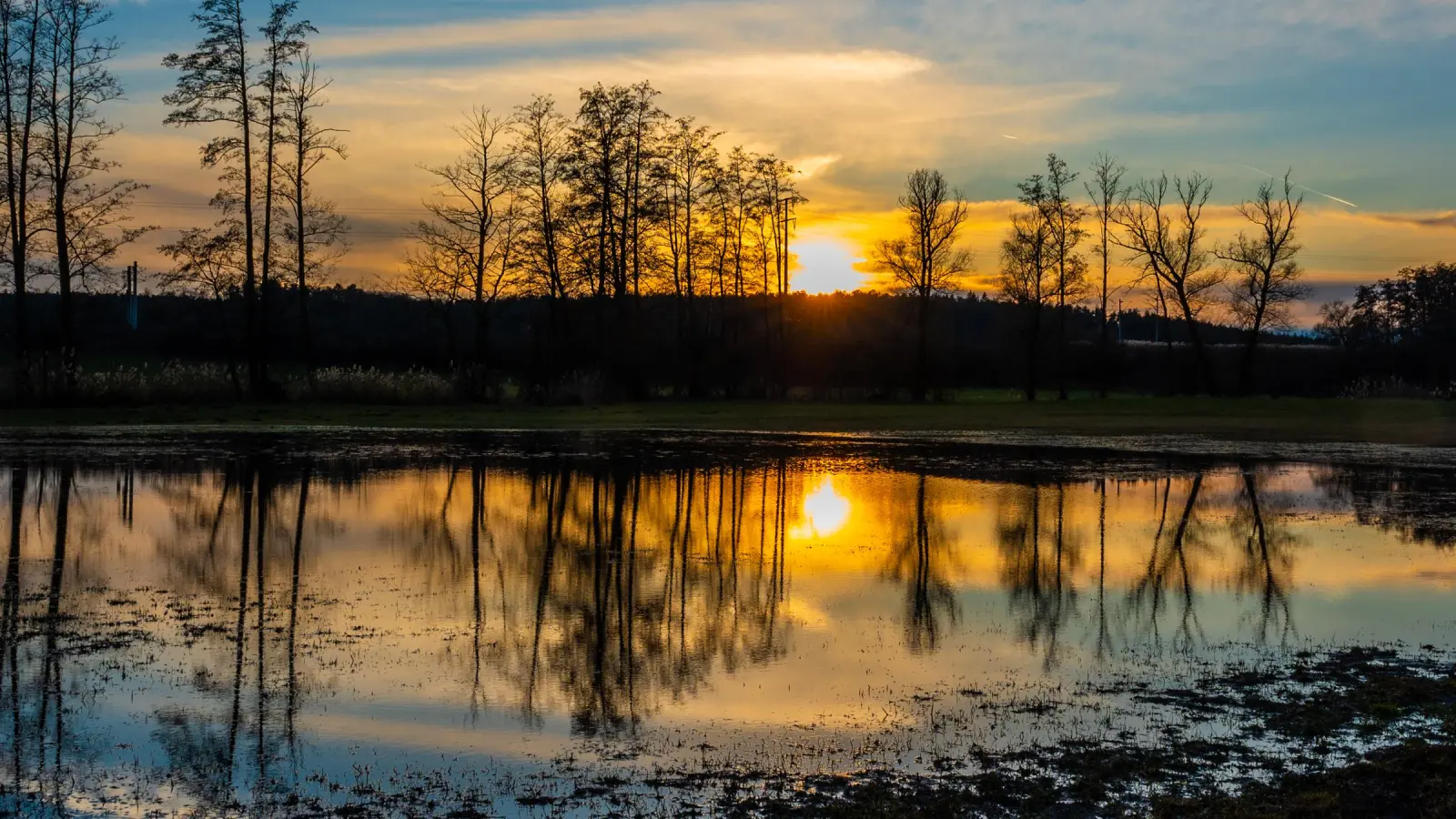 Winterliche Ruhe ... - gesehen bei Diebach (Foto: Johann Schmidt)