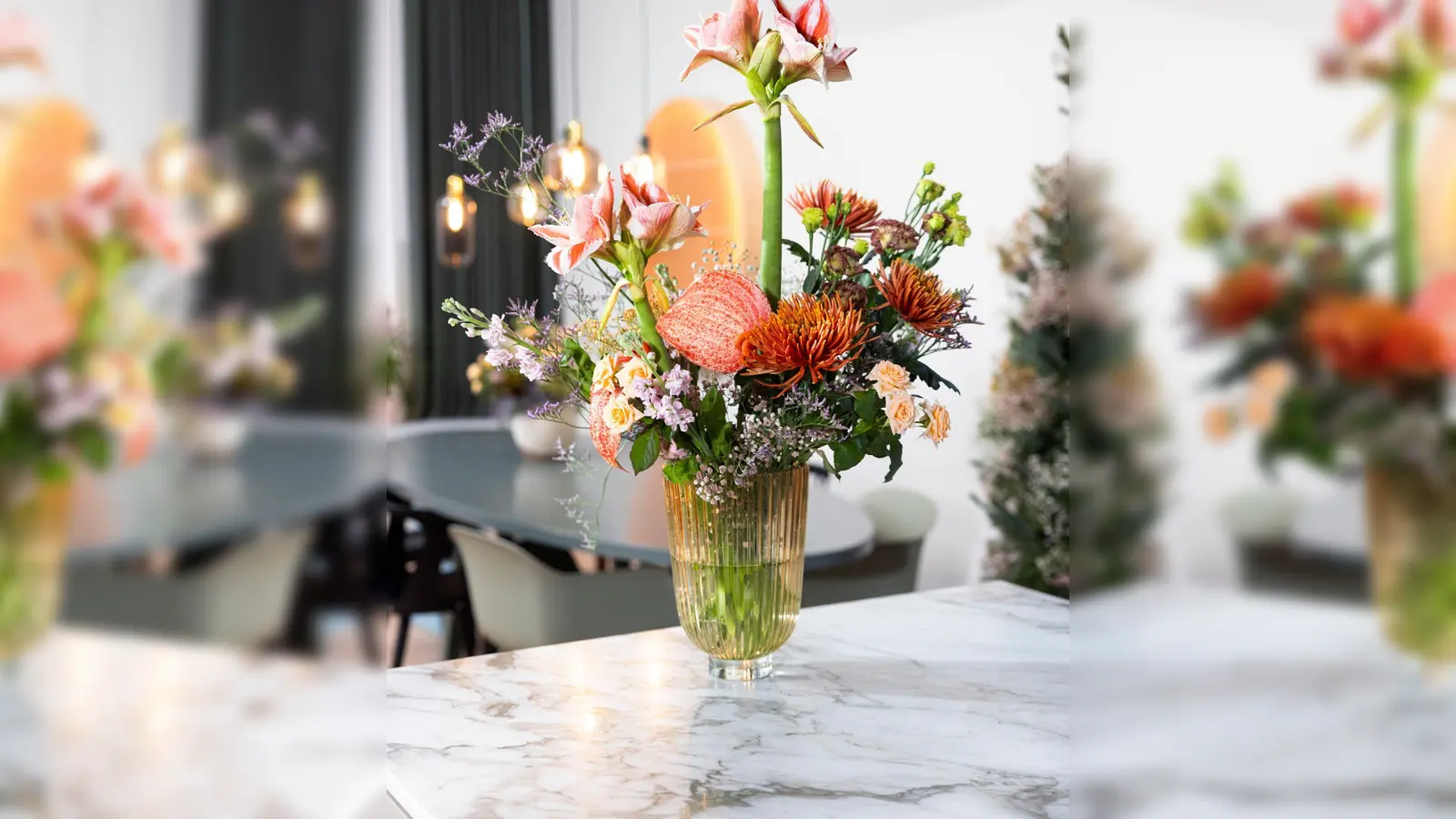 Blumenstrauß mit Amaryllis, Chrysanthemen und Lisianthus: Trockenblumen wie Schleierkraut und Limonium machen den Strauß luftig und verspielt zugleich. (Foto: tollwasblumenmachen.de/dpa-tmn)