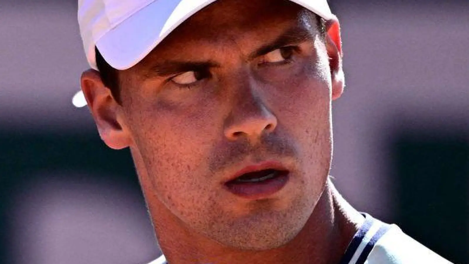Daniel Altmaier steht bei den French Open im Achtelfinale. (Foto: Julien De Rosa/AFP/dpa)