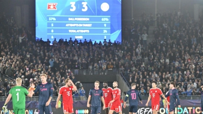 Der FC Bayern muss das nächste Frusterlebnis hinnehmen. (Foto: Peter Kneffel/dpa)