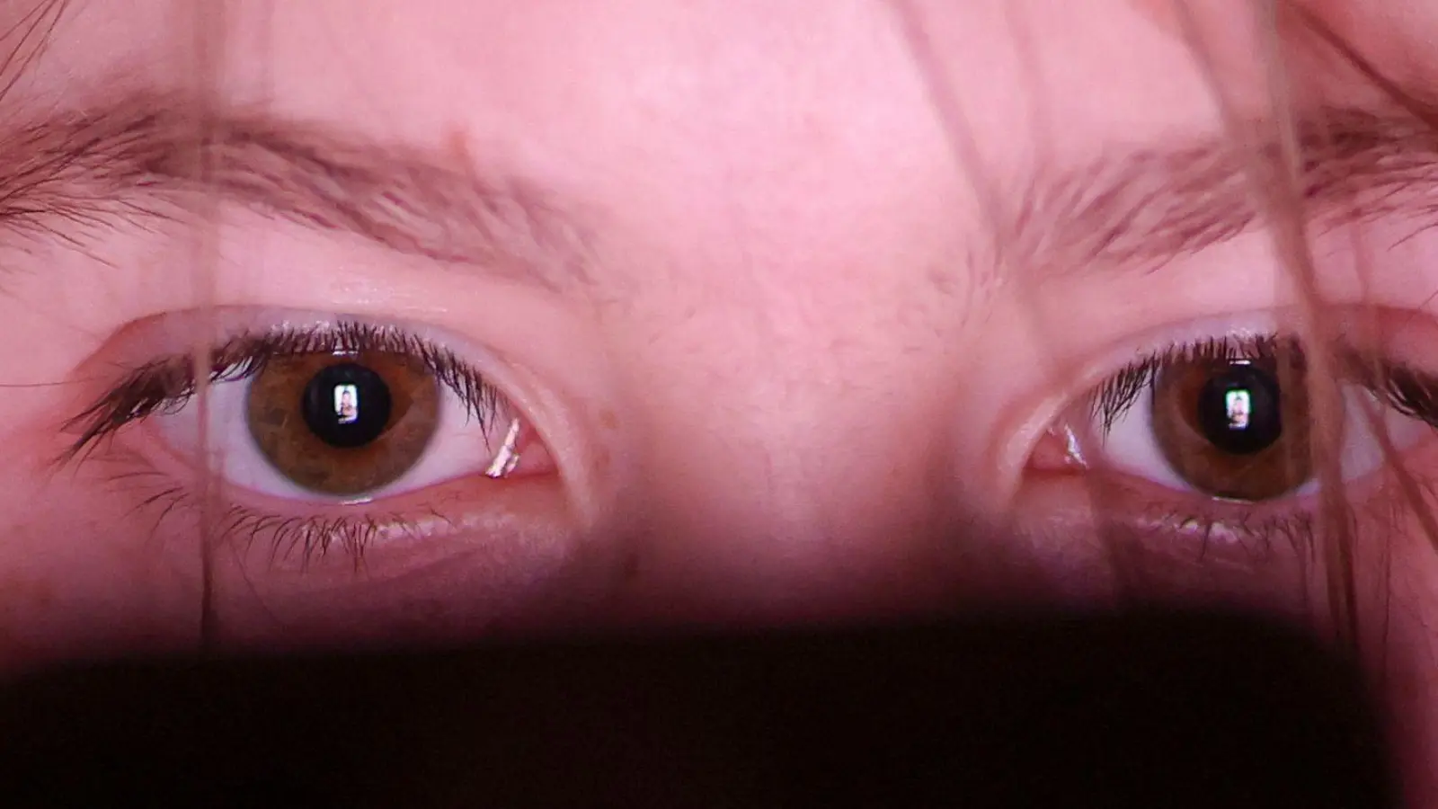 Über die Auswirkungen von Social Media auf Kinder und Jugendliche wird in der EU seit Monaten viel diskutiert. (Symbolbild) (Foto: Jan Woitas/dpa)