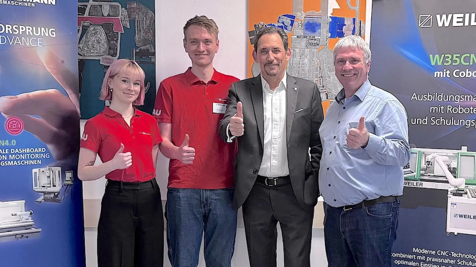 Schon seit Jahren Partner: Von links Krista Dewes, Leiterin des Mechanik-Teams bei High-Voltage Motorsports, ihr Kommilitone Stefan Kraus, Michael Eisler, geschäftsführender Gesellschafter sowie Stefan Sommerfeld, Leiter Technologie, beide von der Firma Weiler in Emskirchen. (Foto: WEILER)