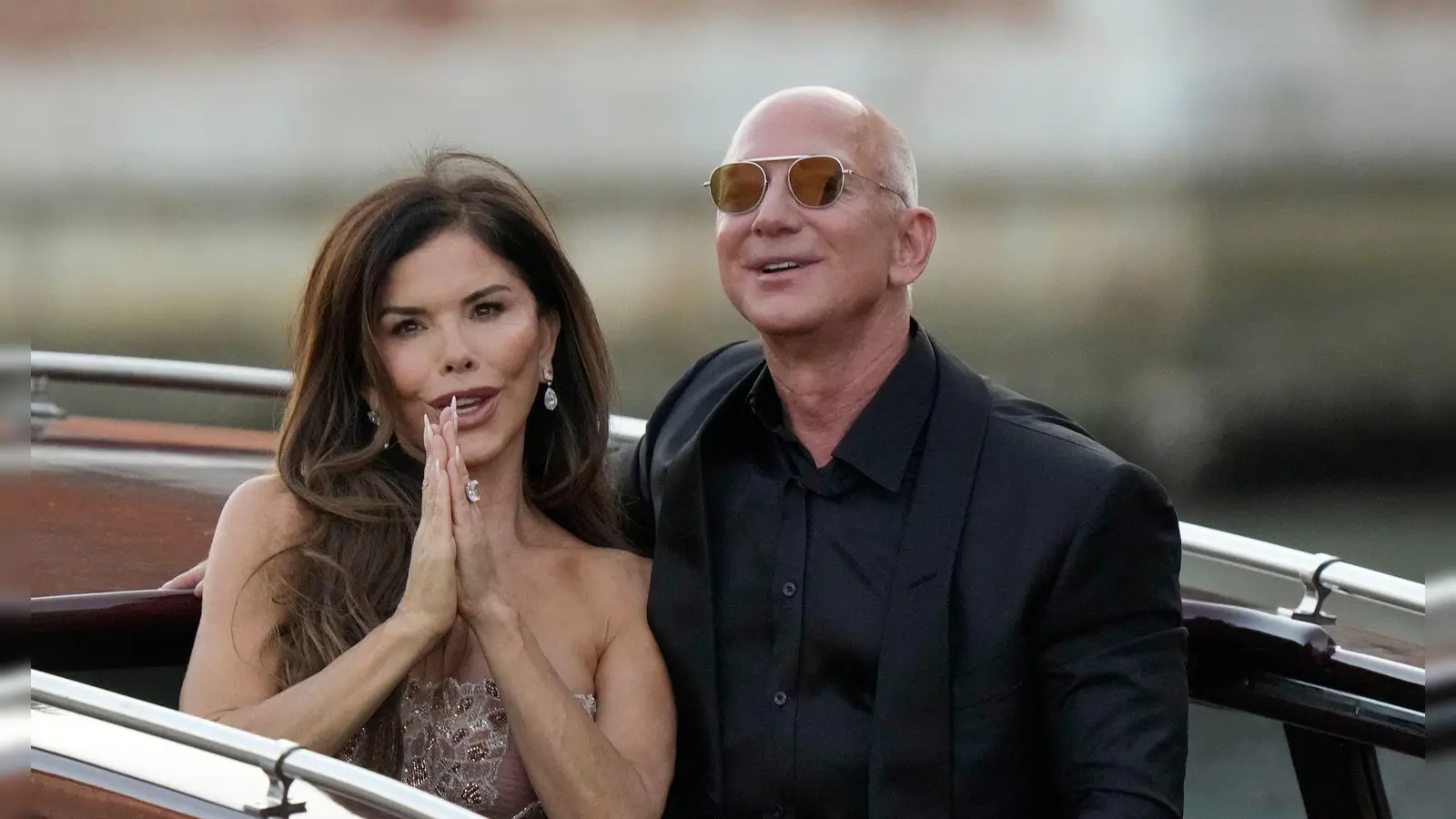 Eines der Kleider von Lauren Sánchez Bezos ist verschwunden. (Foto: Archiv) (Foto: Luca Bruno/AP/dpa)