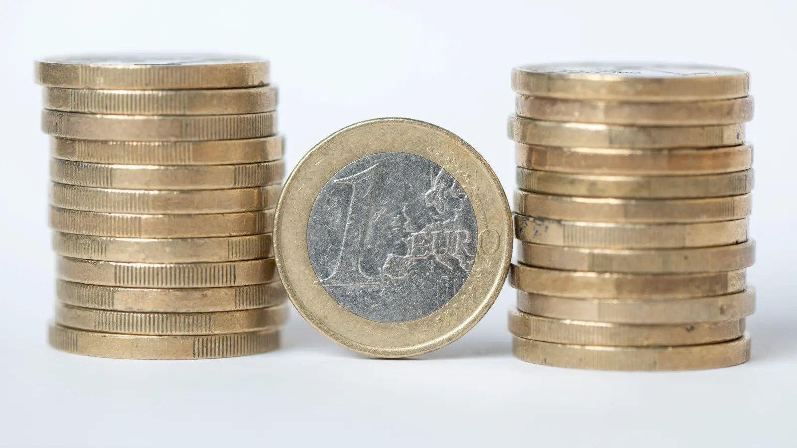 Die Bayerische Versorgungskammer leidet unter hohen Risiken bei Immobilien in den USA. (Symbolbild) (Foto: Sebastian Kahnert/dpa)